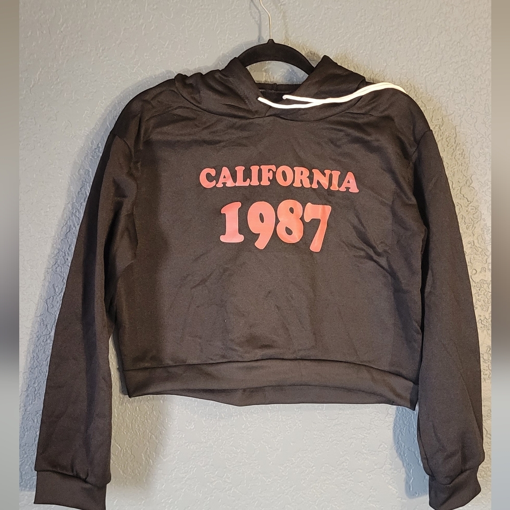 California 1987 cropped hoodie, black&red, medium, never worn, NWOT